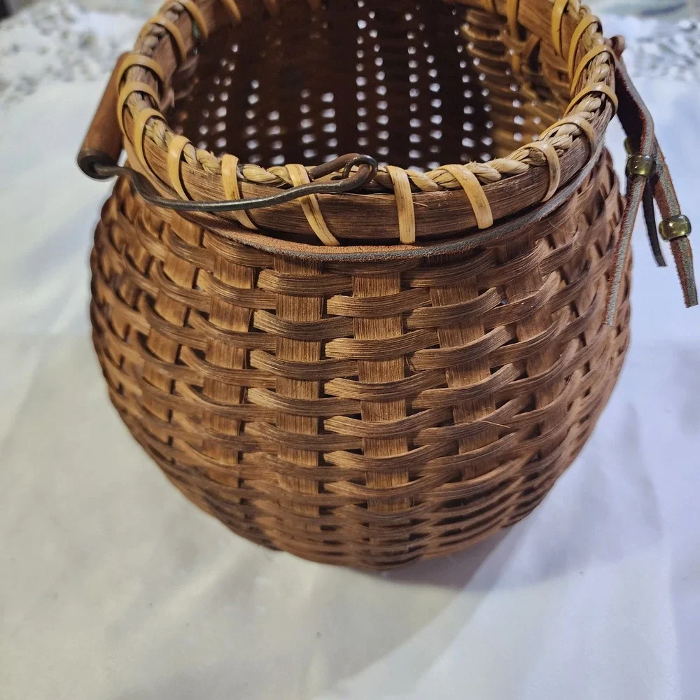 VTG Handmade Phoebe 1994 Woven Wood Basket Wire Handle Baskets and Quilts Ohio